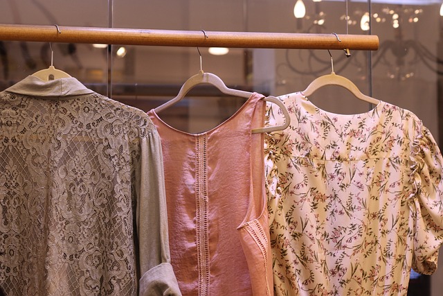 【体験談あり】ネットオフのブランド買取は本当に高く売れる？洋服の口コミ評判と注意点まとめ